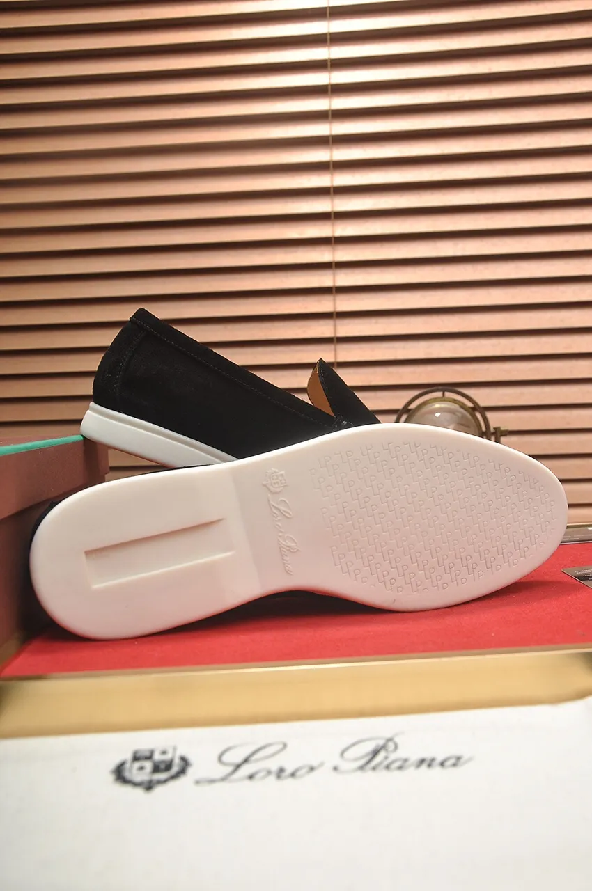Men's shoes 💰400💶[𝐥𝐨𝐫𝐨 𝐏𝐢𝐚𝐧𝐚] [Couple model] High-end quality, affordable price, LP classic loafers, Italian treasure brand, the only brand that can match Hermès! Only after wearing it do we know that we can’t live up to our feet. Women’s code: 35-40 (customized sizes 34, 41, 42 are non-returnable) Men’s code: 38-44 (customized 45, 46, 47, 48 are non-refundable) Fabric: Customized imported cashmere Lining: Customized imported fetal cowhide Foot: Imported benzene-dyed calfskin Outsole: Exclusive original glass rubber outsole